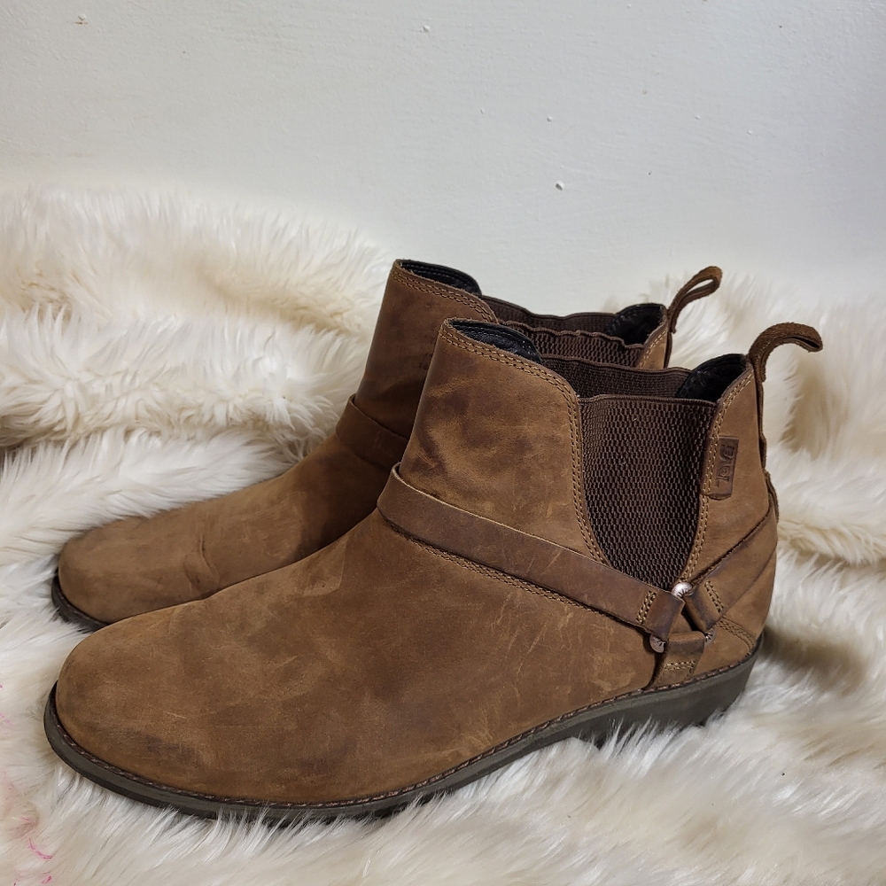 Teva Womens Leather Boots Sz 11